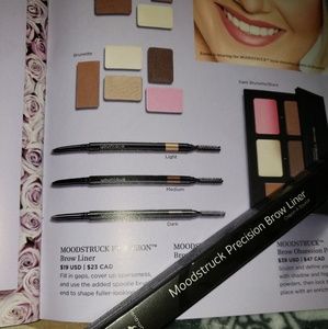 SOLD ⛔NIB Medium precision brow liner